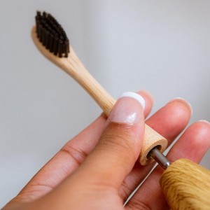 Biodegradable&Customized Bristles Bamboo Electric Toothbrush (3 Replaceable Heads)