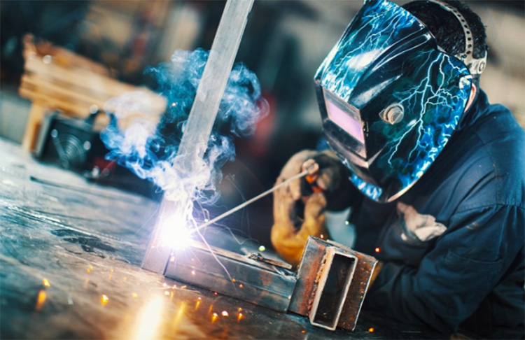 Harmful factors of welding materials, what should be paid attention to when using welding materials?