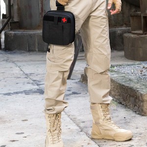Sturdy nylon and double thread stitched anti-scratch Tactical Drop Leg Pouch Bag