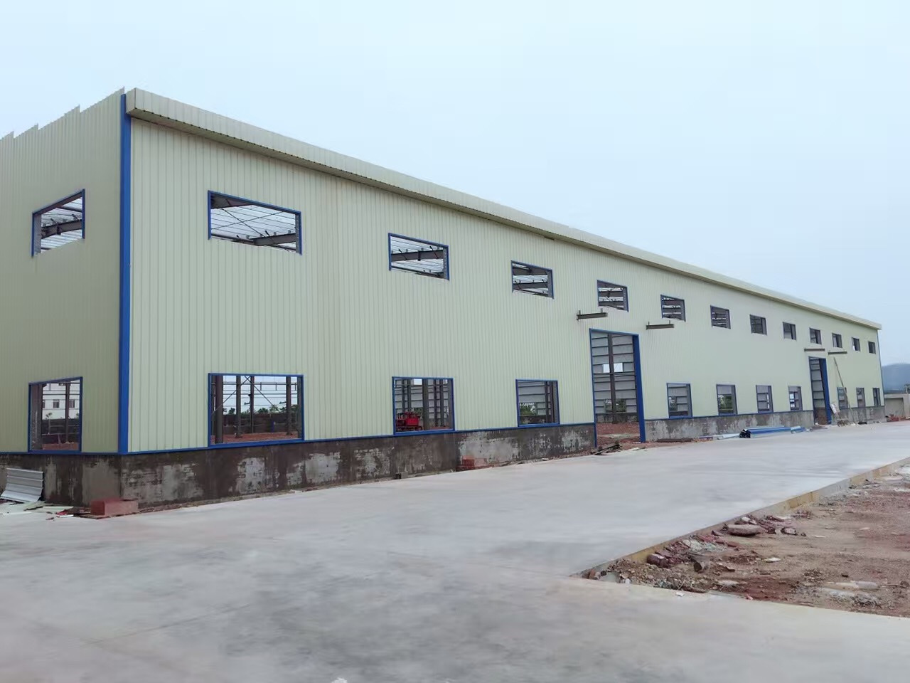Why do many people like steel structure factory buildings