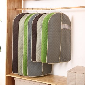 2021 High quality China Folded Hanging Dustproof Clothes Covers with Window and Zipper Set