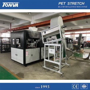 General automatic PET blowing machine