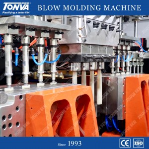 plastic multi-layer co-extrusion blow molding machine for making pesticide bottle