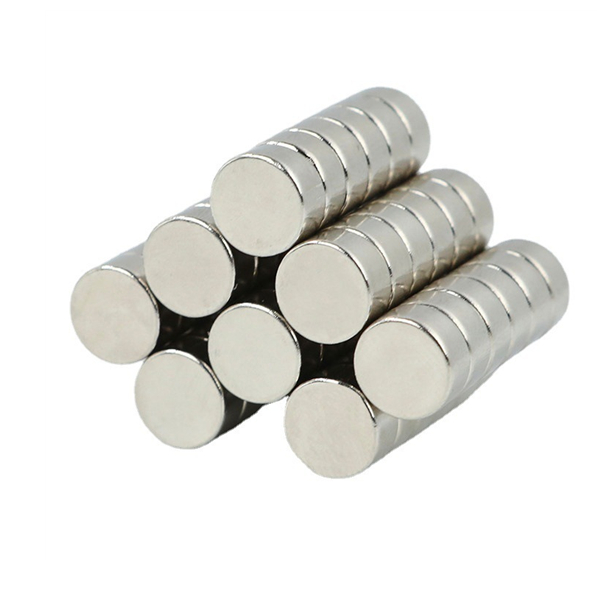 Rare earth n38 disc NdFeB magnet / round neodymium magnets supplier Featured Image