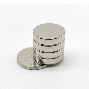 Customized Magnetic Materials Permanent Sintered N52 Neodymium Round Disc Magnet