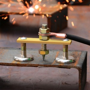 20-aastane tehase magnetkeevitusklamber, metallist lehtküüntega keevitusklamber