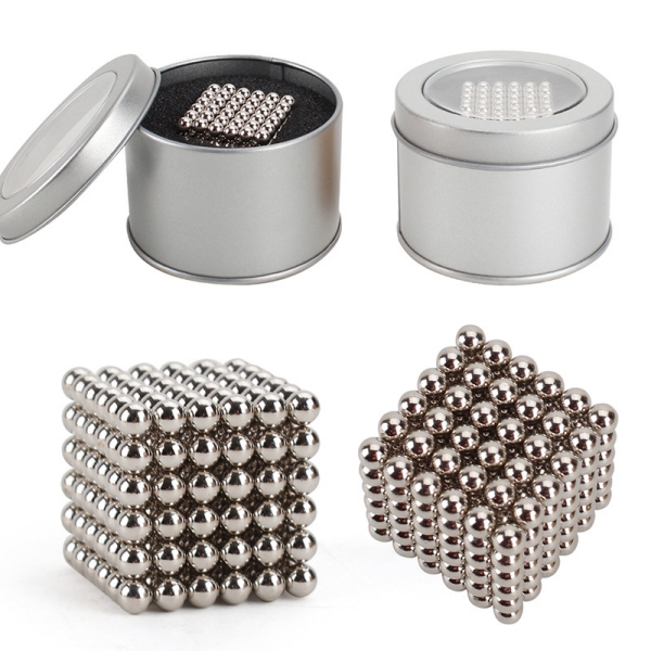 Easy Installation Bucky Ball Magnets , Mini Magnetic Balls Small Parts  Cylinder