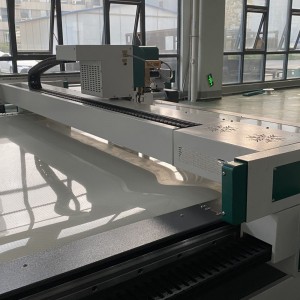Дигитална машина за сечење заптивки