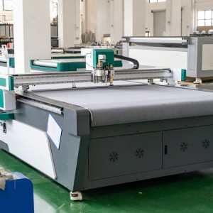 دستگاه برش دیجیتال CNC صنعت چاپ