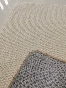 Comfortable Fluffy Soft Polyester Fibers Fabric Rug Mat Carpet