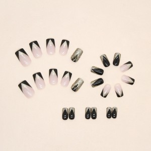 A quick and easy nail kit for party lovers