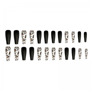 Your Fashionable Nail Solution for Lasting Glamour!”