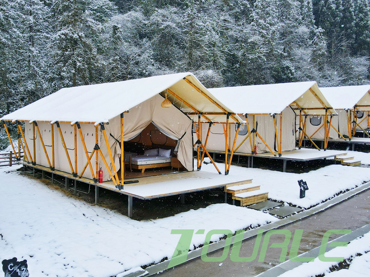 How to choose a Safari tent in winter
