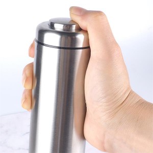 Classic battery electric salt and pepper mill ESP-1