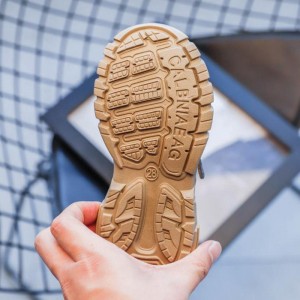 China Factory Warm Uitverkoping Sportskoene Mode Informeel Skoene vir Kinders