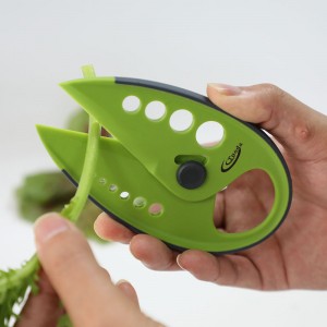 Herb cutter stripper cilantro leaf remover