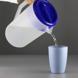 Plastic Water Pitcher with lid and handle