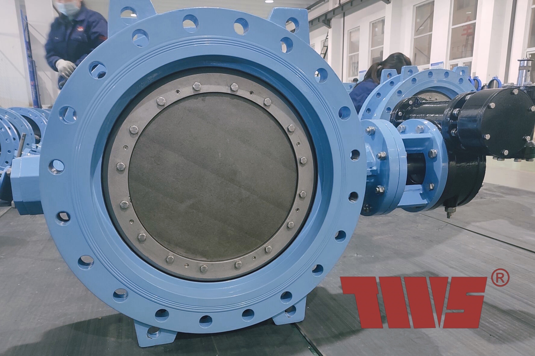 What are the main factors affecting the sealing performance of butterfly valves?
