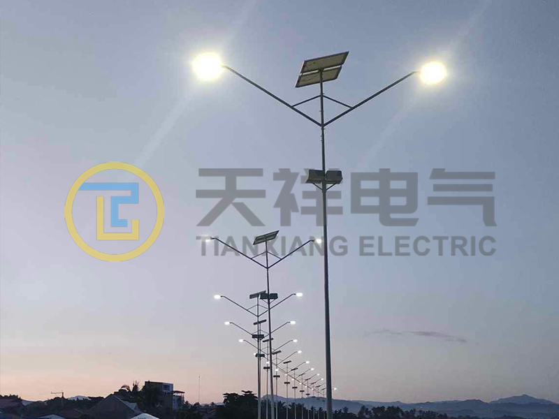 How to design and calculate solar street light systems?