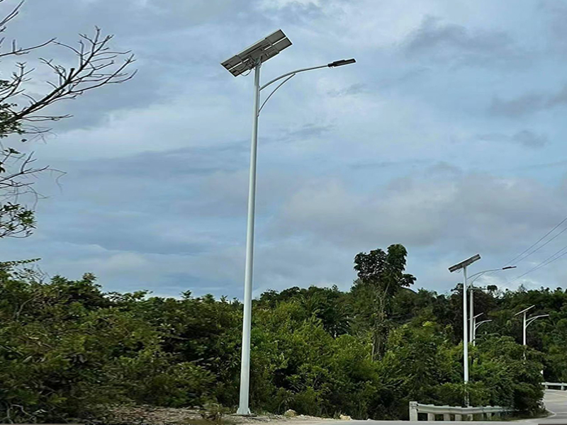 Selection method of solar street lamp pole