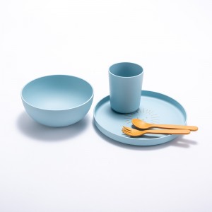 PLA Biodegradable Kids Dinnerware Set Includes Plate, Bowl, Tumbler and Utensil Tableware, Made of Durable Material and Perfect for Kids (5 Piece Set, Non-BPA)
