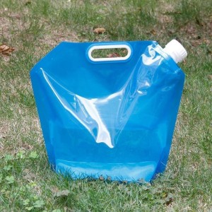 સ્ટોક 5L 10L પાણીના કન્ટેનરમાં ફોલ્ડ કરી શકાય તેવી આઉટડોર કેમ્પિંગ વોટર બેગ