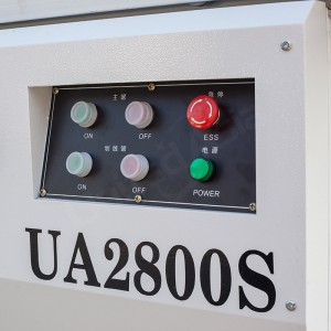 UA2800S csúszó asztali fűrészgép fa vágásához