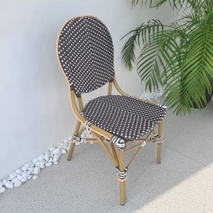 Conjunt de mobles de restaurant amb cadira bistrot d'estil francès