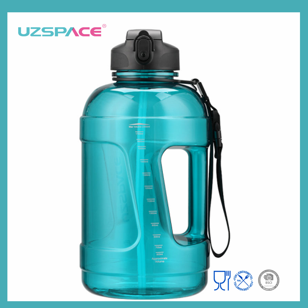 2,3 l UZSPACE Tritan BPA bepul katta motivatsion yarim gallon suv shishasi, somonli tasvirlangan rasm
