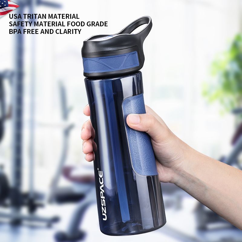 BPA Free Sport Drinking and Misting Spray Water Bottle - China