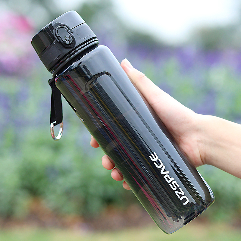 Buy Wholesale China 500ml Sports Water Bottle Plastic Portable