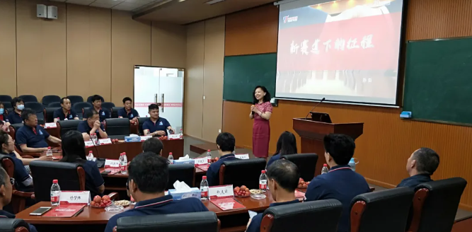 China Qilu District customer visit Weierli Animal Pharmaceutical Group