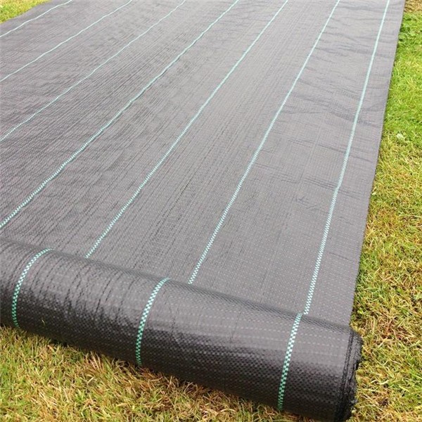 Overlapping weed mats: woven for agriculture and environmental protection