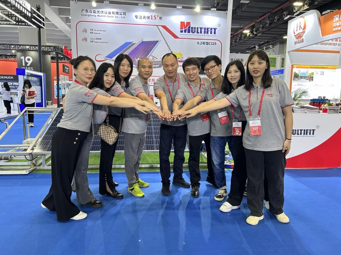 Multifit solar with new cleaning equipment appeared in Guangzhou solar photovoltaic exhibition