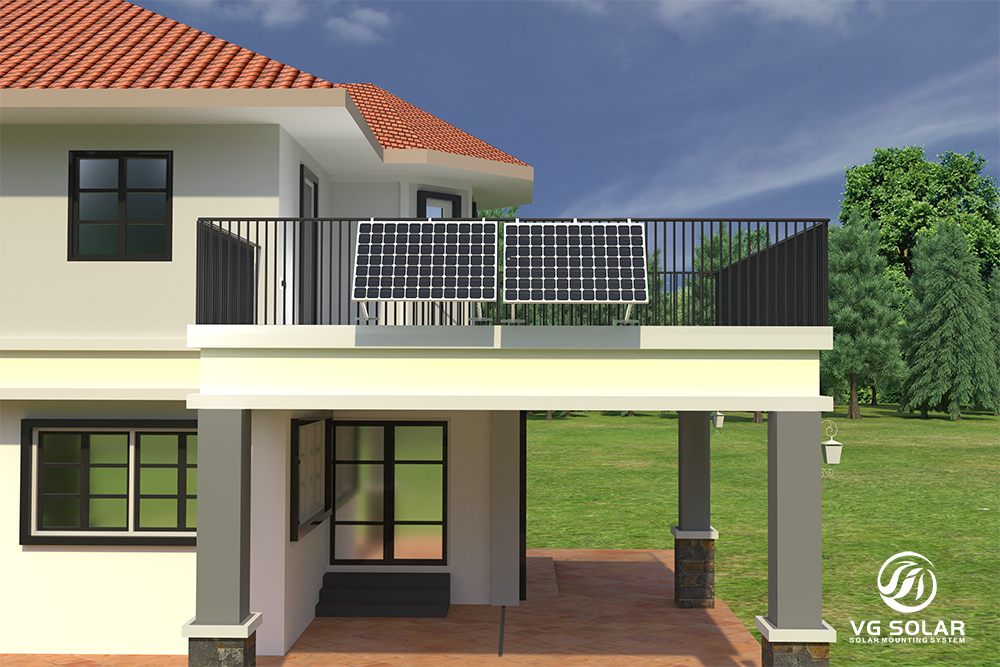 Balkono fotovoltinis laikiklis leidžia balkone įrengti ir fotovoltines sistemas