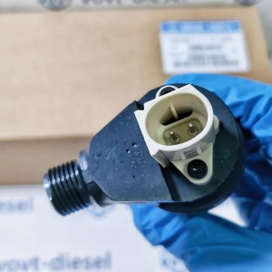 High Quality Diesel Fuel Injector 33800-84310 Auto Parts