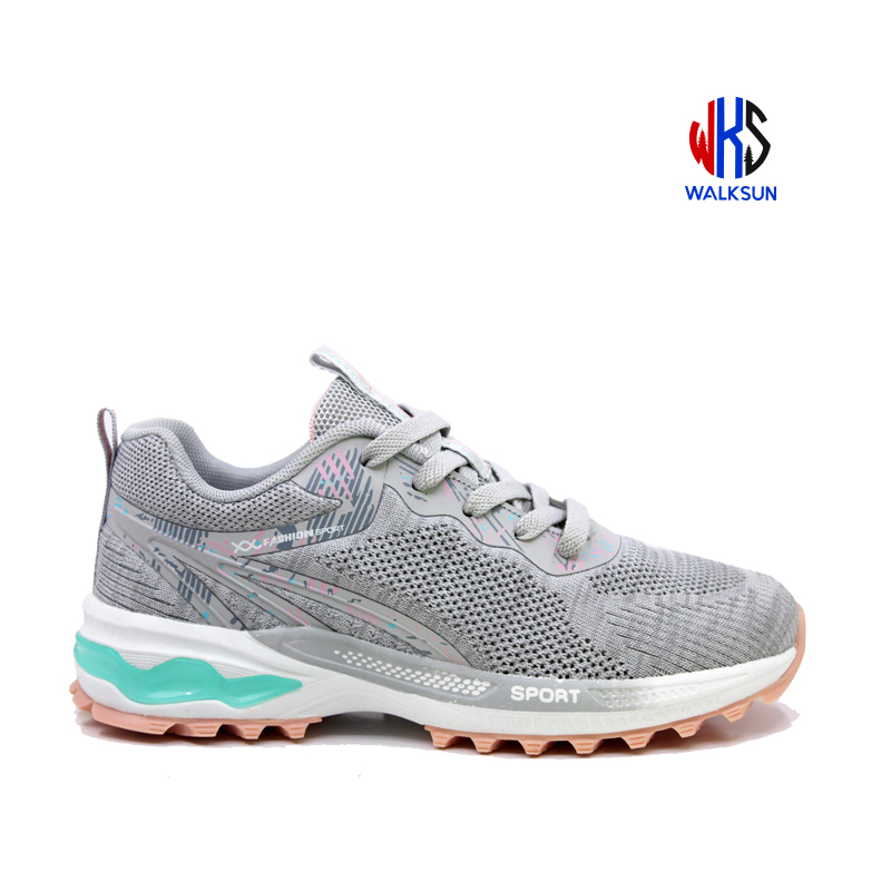 Fashionable lady light sports shoes outdoor sports breathable mesh comfortable running shoes