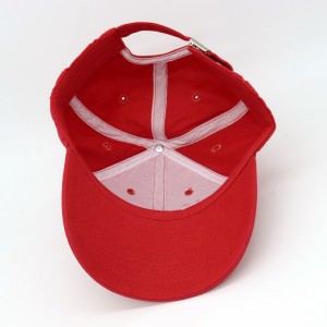 wholesale red solid cotton canvas custom embroidery baseball caps with metal buckle closure