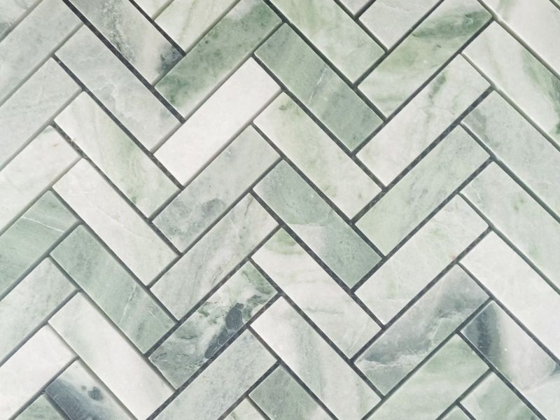 Hot Sale Green Herringbone Marble Mosaic Tile For Bathroom Kitchen(1)