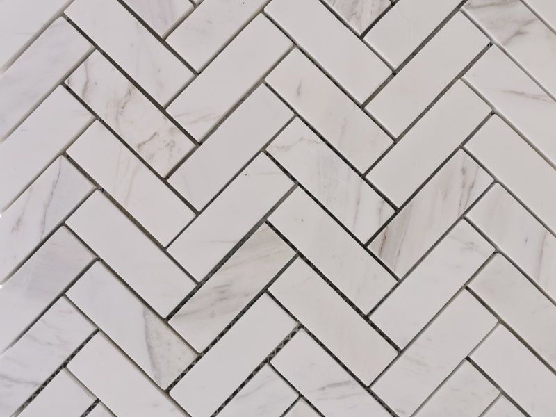 Hot Wholesale Herringbone Marble Tiles Kitchen White Stone Mosaics(2)