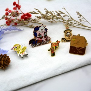 Custom Fashionable Design Various Shapes Fashion Design Enamel Lapel Pin For Gifts