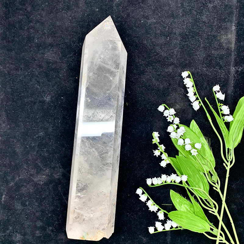 Clear Quartz: Healing Properties, Uses, How To Clear + More | mindbodygreen