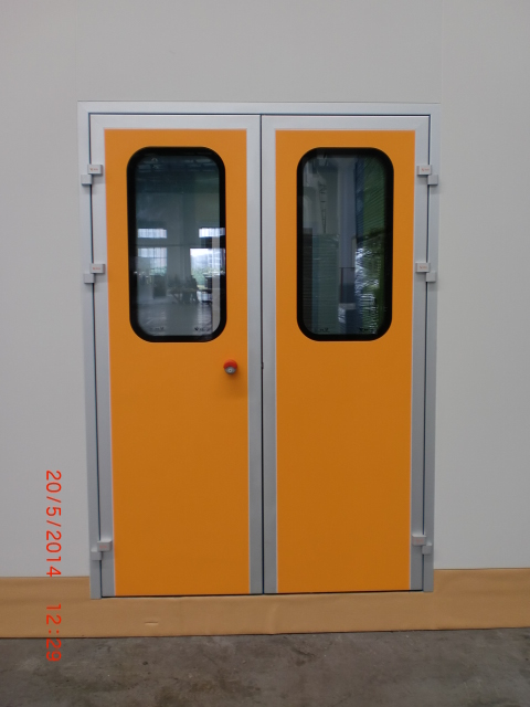 China HPL Cleanroom Door factory and manufacturers