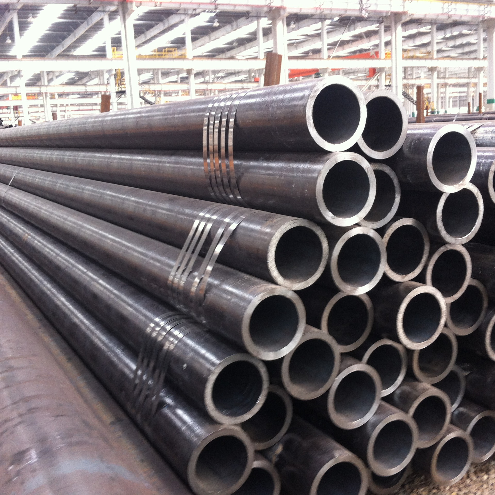 Cheap PriceList for Baosteel Q345b Hot Rolled Seamless Pipe - Spot price of 42CrMo4 a369fp12 a335p5 alloy steel pipe – Weichuan