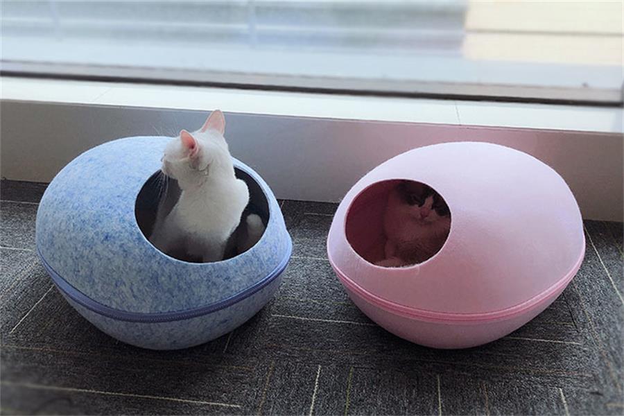 Felt Pet Nest: The perfect retreat for your furry friend! Featured Image
