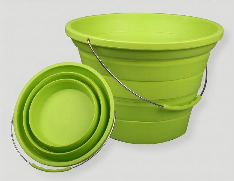 Silicone Collapsible Bucket – the most portable bucket