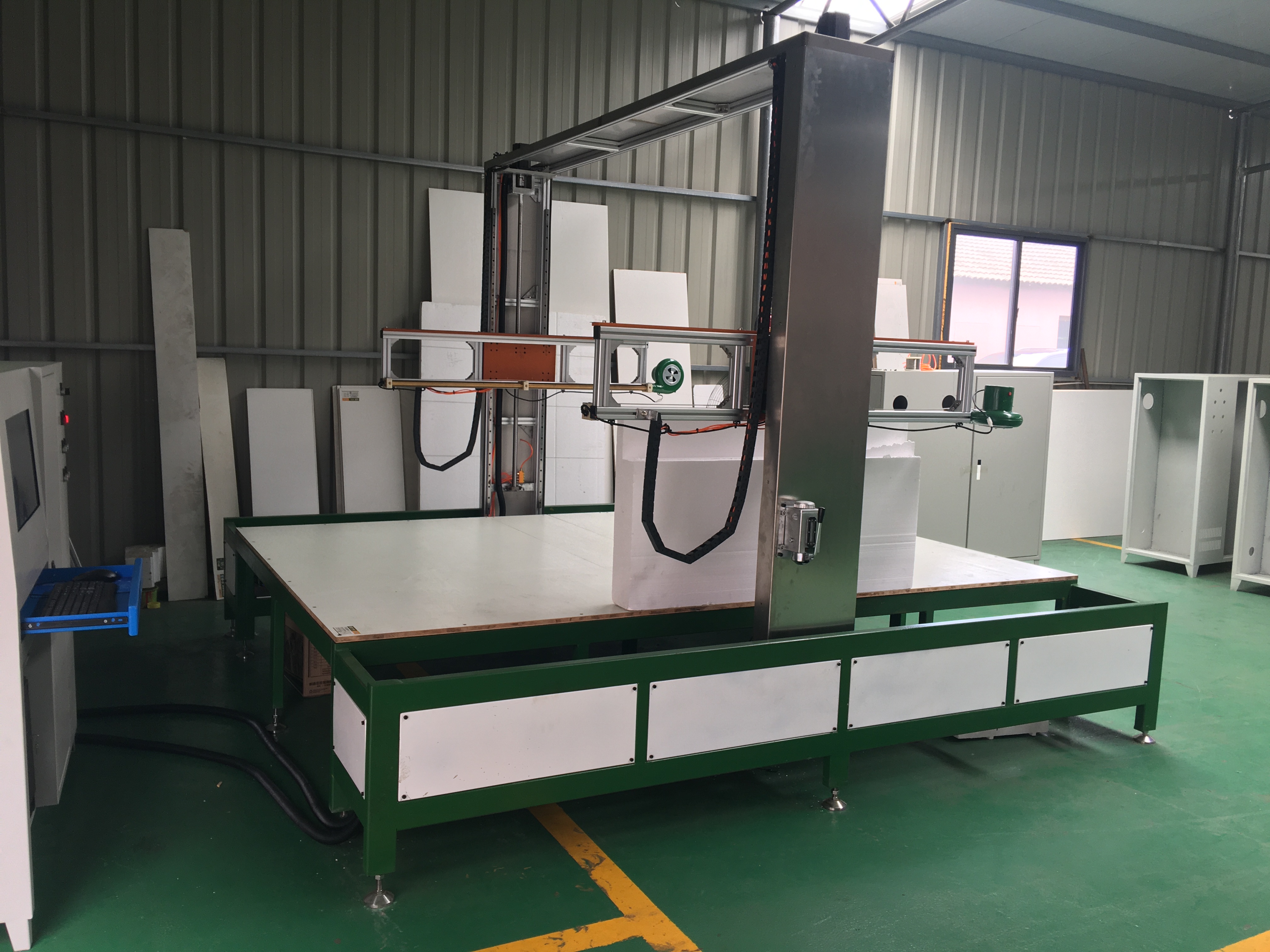 2019 Wholesale New Design Eps Panel Production Line - Good quality EPS CNC Cutting Machine for decoration – WELLEPS