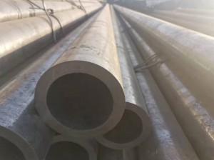 Manufacturer of Wholesale 304 304L 316 316L Welded Austenitic Piping Seamless Tube Stainless Steel Pipe