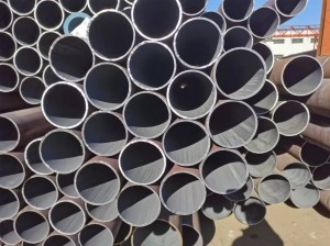 Large diameter alloy seamless pipe