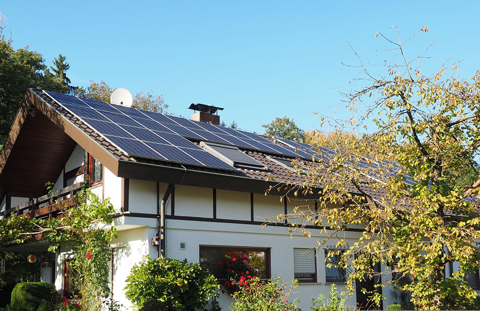 Impact of solar energy systems on household consumption